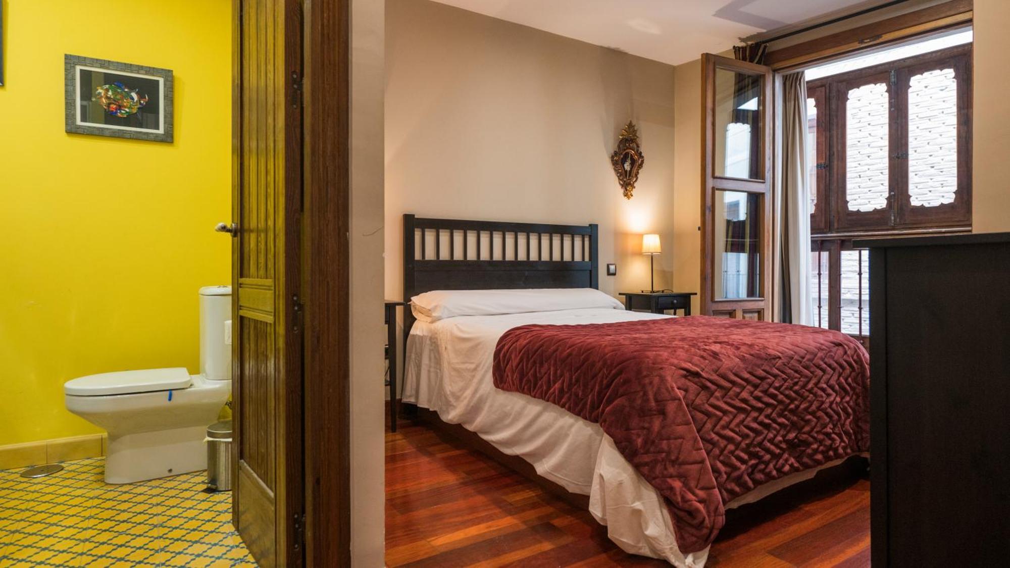 Apartamentos Las Teresitas Junto A La Catedral Toledo Exterior foto